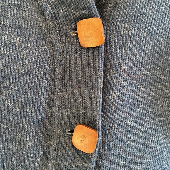 Merrell sweater - Picture 4 of 10